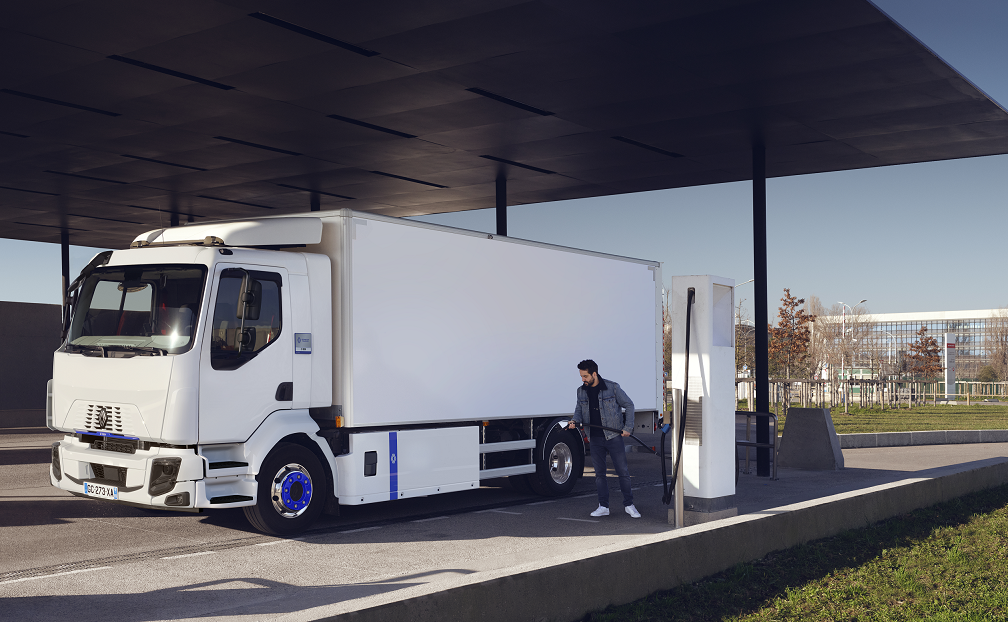 Renault Trucks E-Tech D charging Renault Trucks E-Tech D charging
