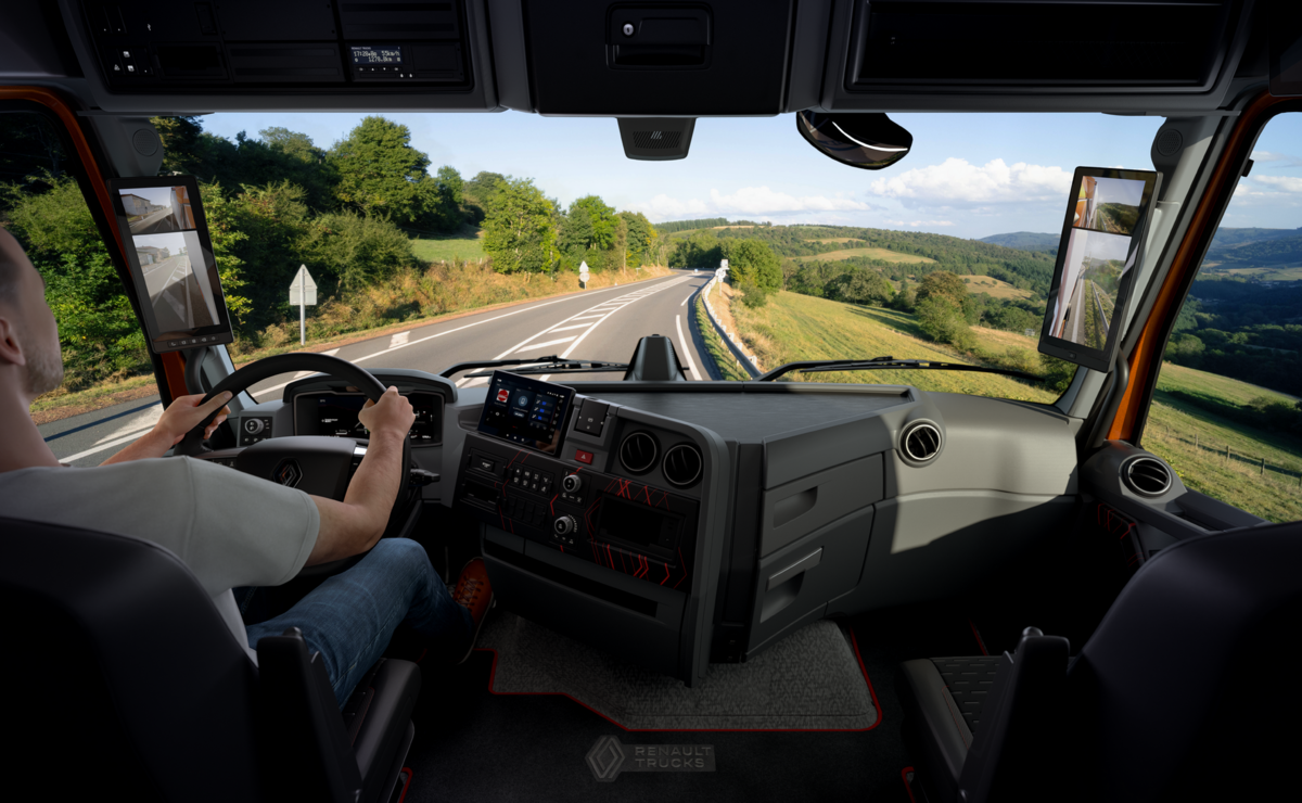 Renault-Trucks-2025-03