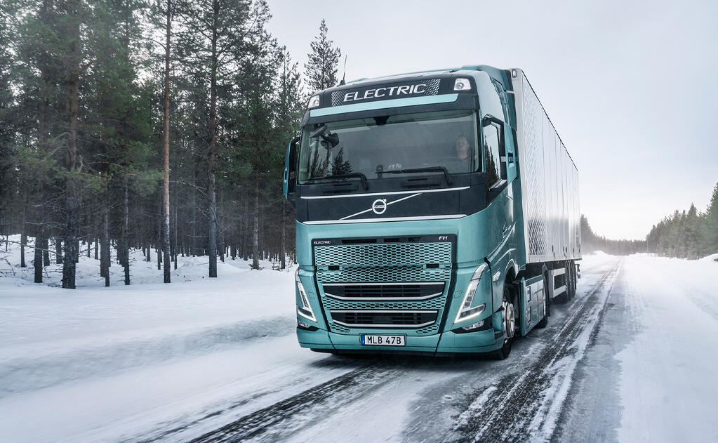 Harbers-active-grip-control-volvo-fh-sneeuw-1024.jpg