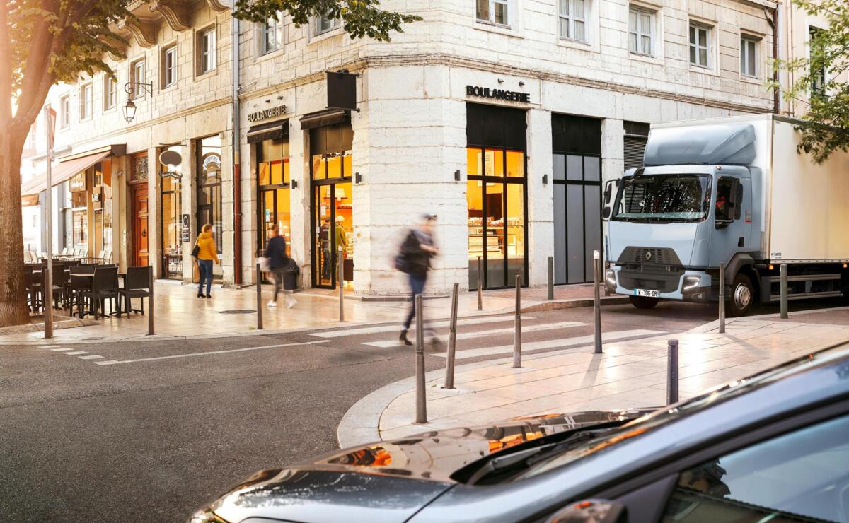 Harbers-Trucks-Renault-Trucks-d-straatbeeld