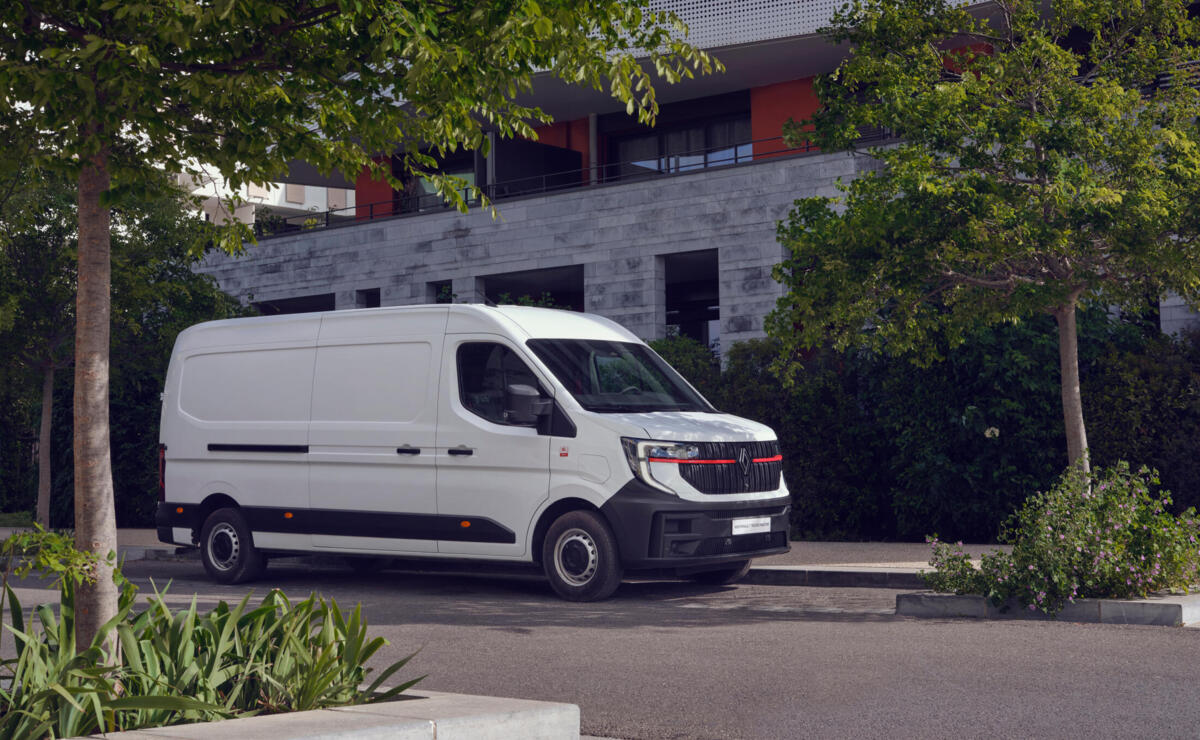 Renault-trucks-01 Renault-trucks-01