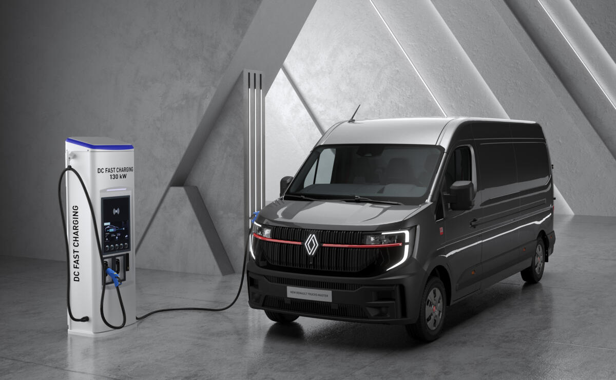 Renault Trucks E-Tech Master laden
