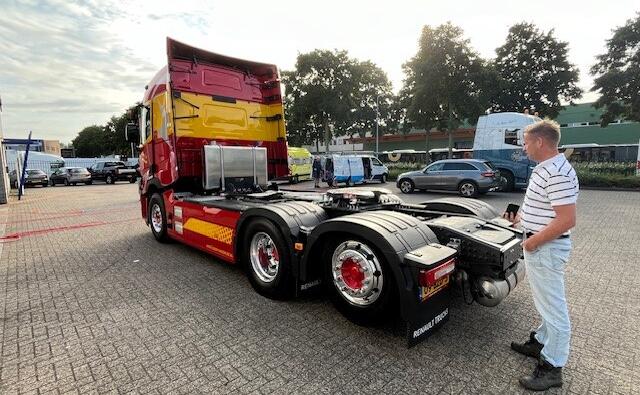 Van der Lee (4) Van der Lee (4)