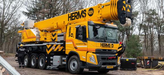 Volvo FMX Kraanverhuurbedrijf Herms header