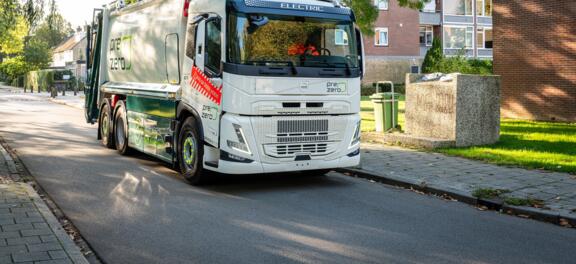 Volvo FM Electric PreZero zijaanzicht Volvo FM Electric PreZero zijaanzicht