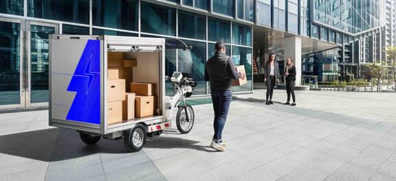 Renault Trucks x Kleuster e-cargo bikes_02_LR