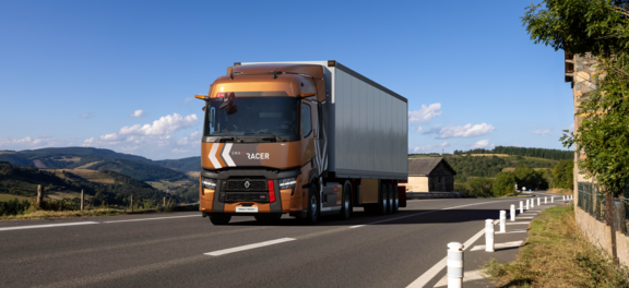 Renault-Trucks-2025-01