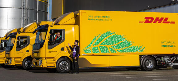 volvo-fe-electric-dhl-parcel-header.jpg