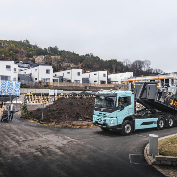Harbers-Trucks-Volvo-FMX-Electric-003 Harbers-Trucks-Volvo-FMX-Electric-003