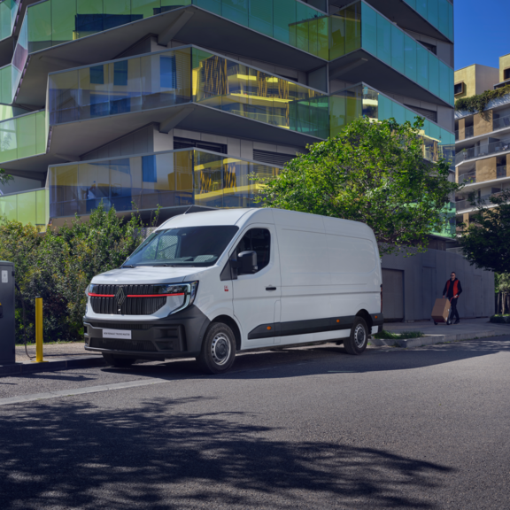 Harbers-renault-master-etech-loading Harbers-renault-master-etech-loading