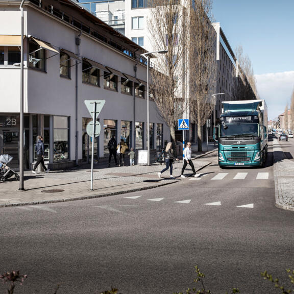 Harbers-Trucks-Volvo-FM-Electric011