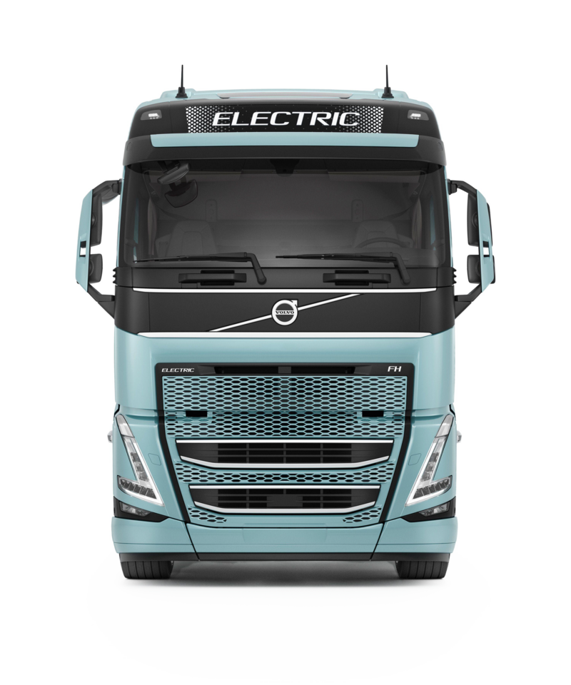 Harbers Trucks - Volvo FH Electric - studio - driekwart - vrijstaand