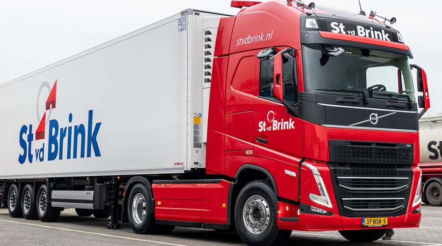 St_vd_Brink-Volvo_FH_I_Save_1500.jpg