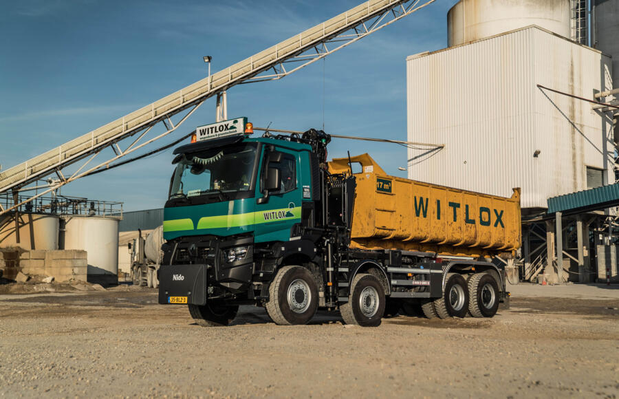 Renault Trucks K 8x6 Witlox
