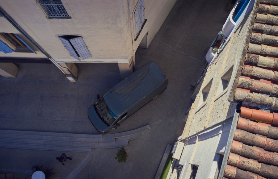 Harbers-Renault-Master-turning Harbers-Renault-Master-turning