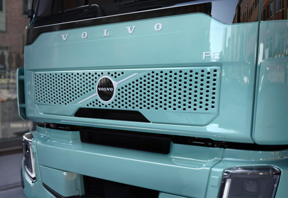 Volvo-FE-Electric-Front